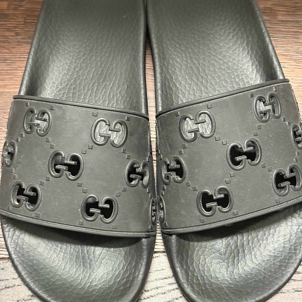 Gucci Black Logo Slide Sandals